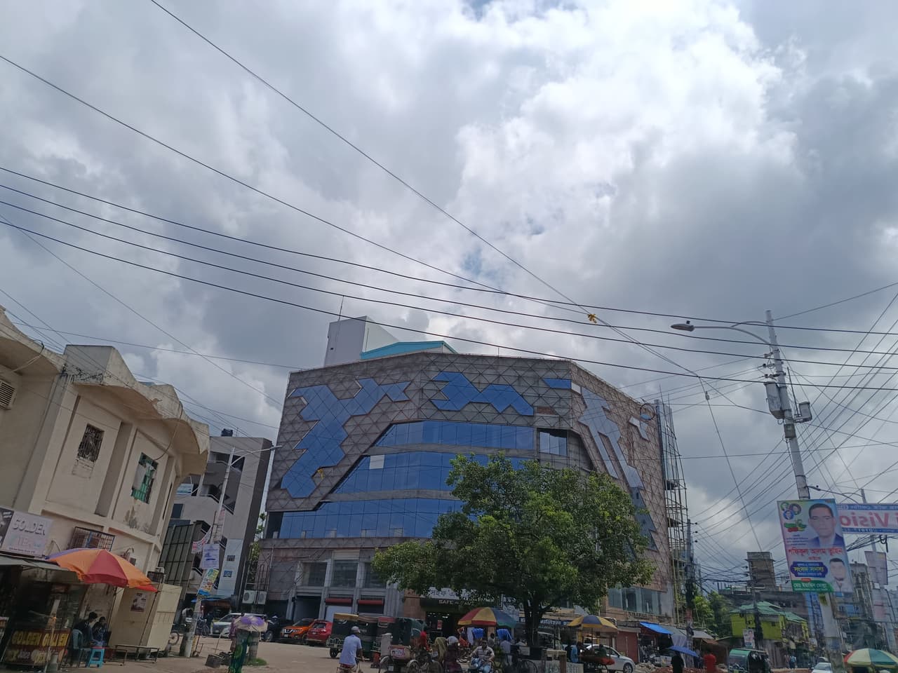 বাংলাদেশে বেকারত্ব ও চাকরির আবেদনের অর্থ: চ্যালেঞ্জ এবং সমাধান